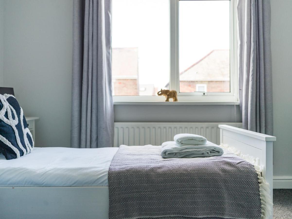 Lilys Apartment 2- 2Bedroom, Northumberland Bedlington エクステリア 写真